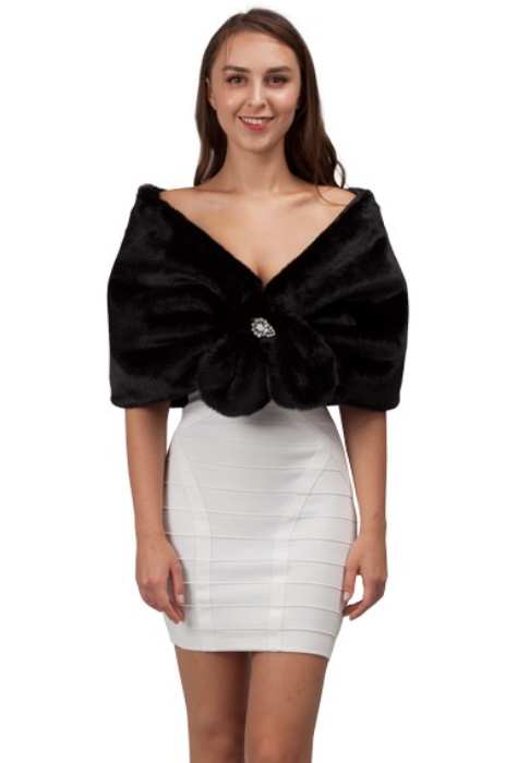 Faux fur stole - in store in black