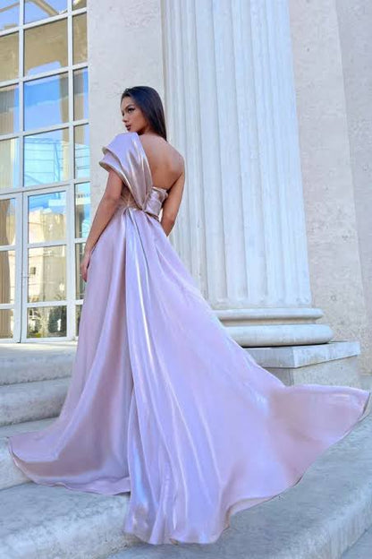 Musk pink flowy sash gown